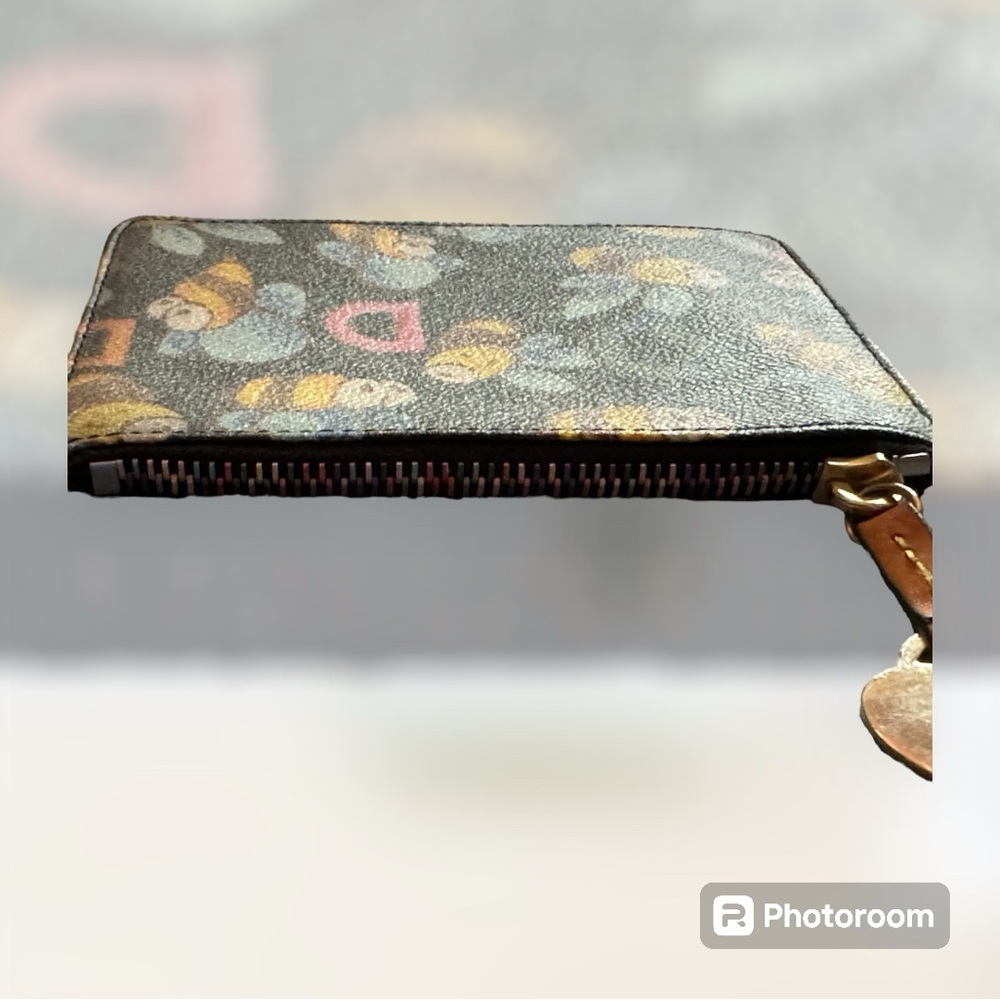 Dooney and Bourke Bee wristlet/rainbow zipper - Picture 2 of 7